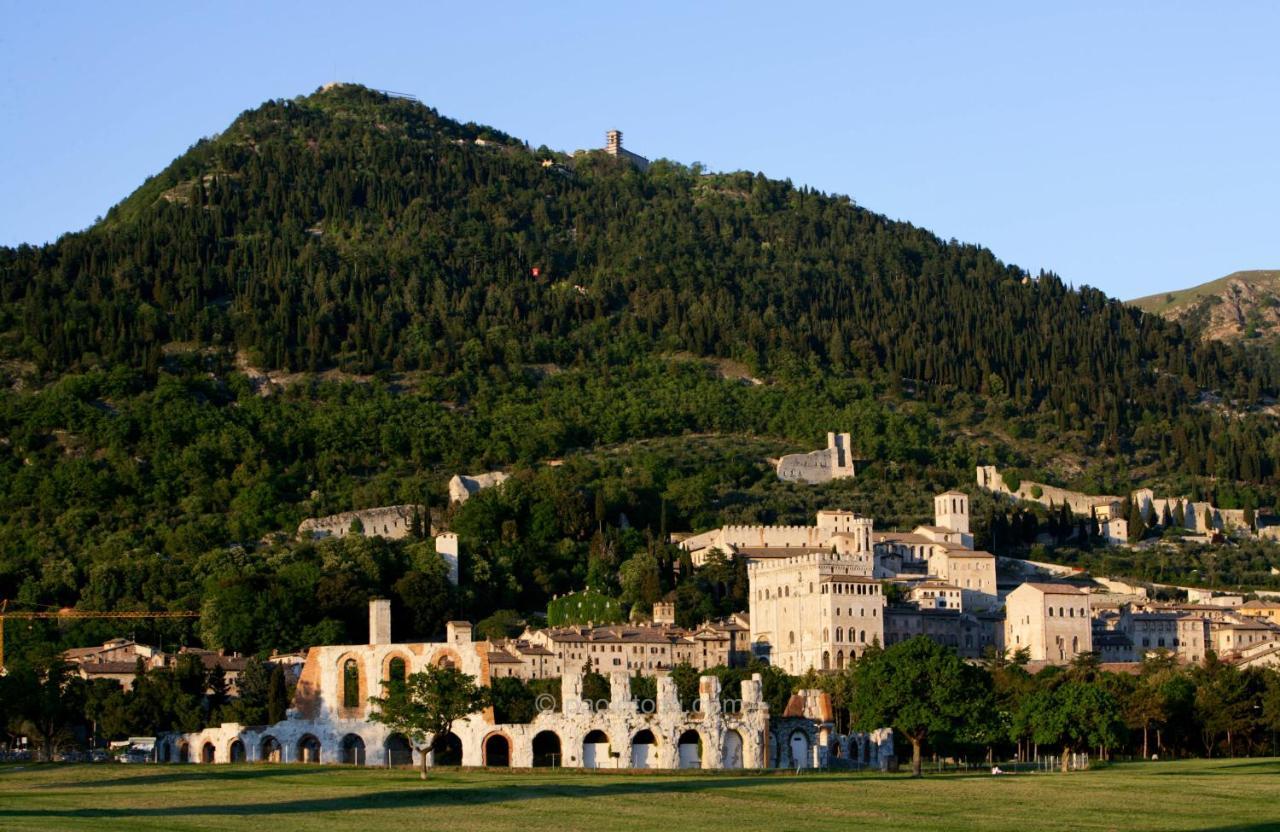 Appartamento Centro Storico Gubbio Exterior foto